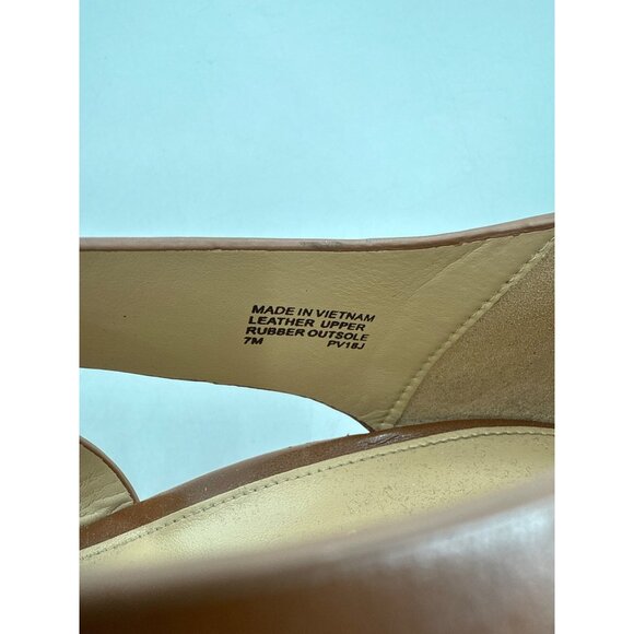 Michael Kors Brown Leather Wedges With Gold Zipper Accents Size 7 - Picture 6 of 9